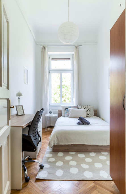 Very neat double bedroom in Erzsébetváros - Budapest - chambre - ImmoJeune