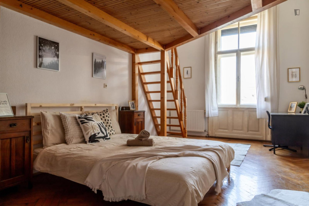 Brilliant double bedroom in Terézváros - Budapest - chambre - ImmoJeune