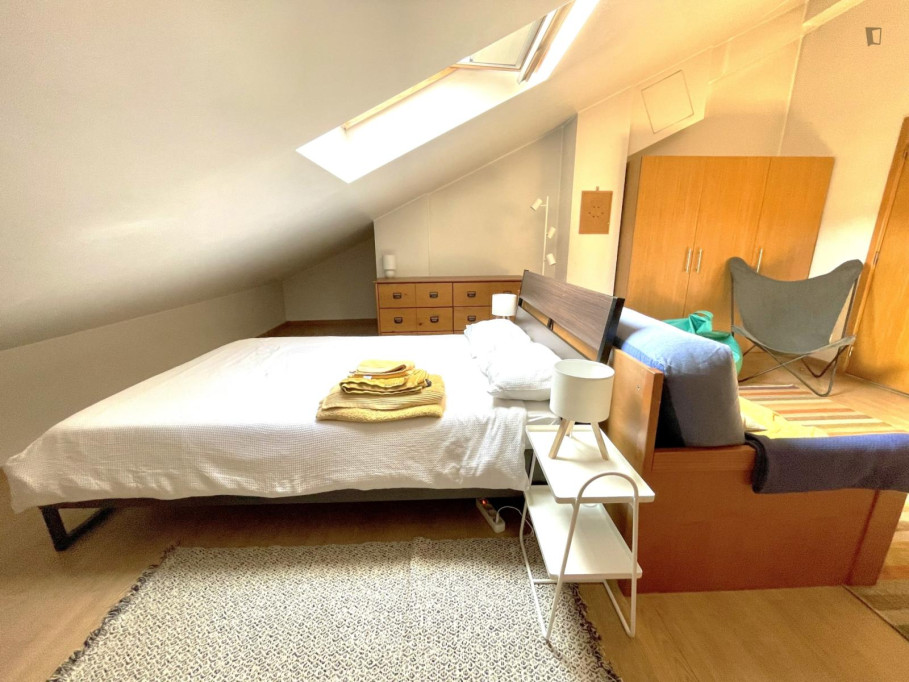 Charming studio next to Alto dos Moinhos metro station - Lisbonne - chambre - ImmoJeune
