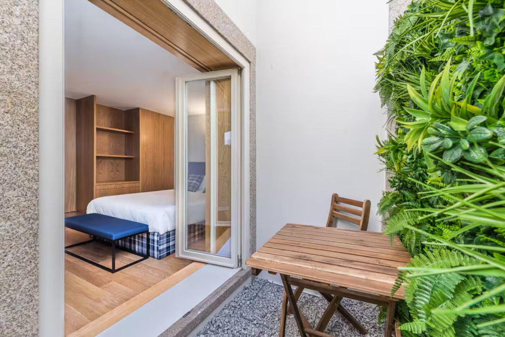 Stylishly designed flat in the city centre - Porto - chambre - ImmoJeune