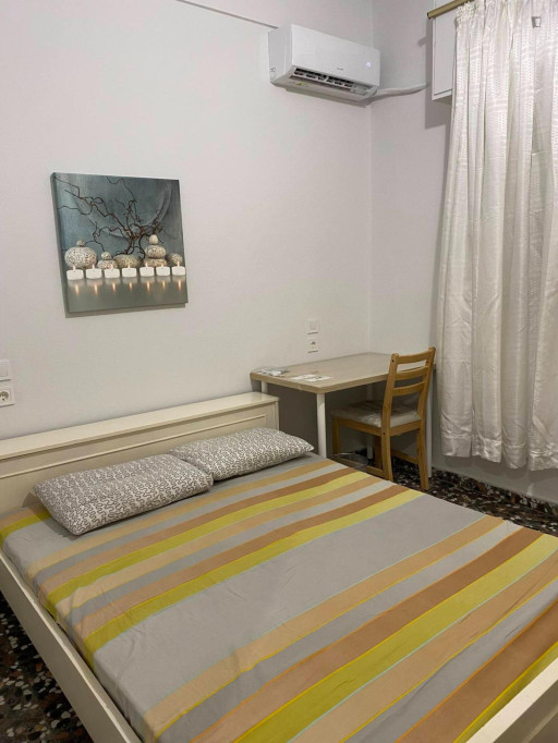 Nice double bedroom in Nea Ionia - Volos - chambre - ImmoJeune