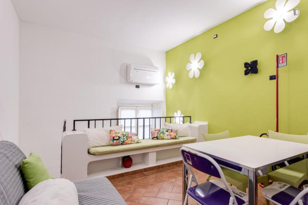 Charming 1-bedroom apartment in the Duomo area - Florence - chambre - ImmoJeune