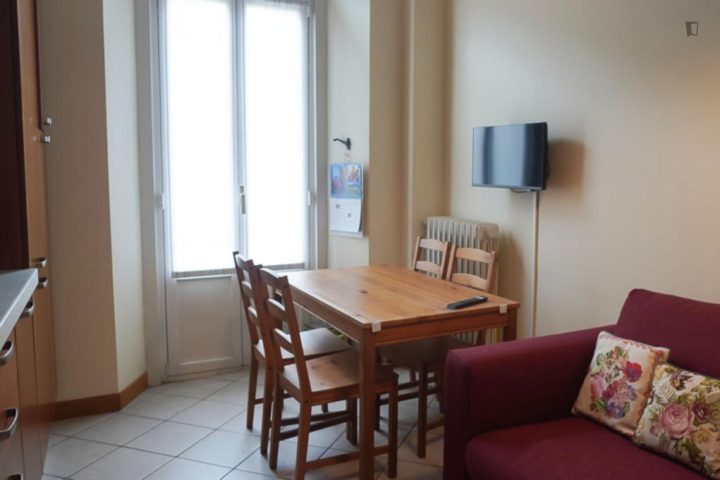 Comfy 2-bedroom apartment near the Porta Romana metro - Milan - chambre - ImmoJeune