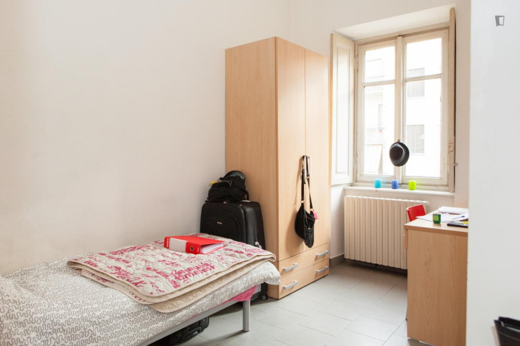 Bright single bedroom in San Salvario	 - Turin - chambre - ImmoJeune