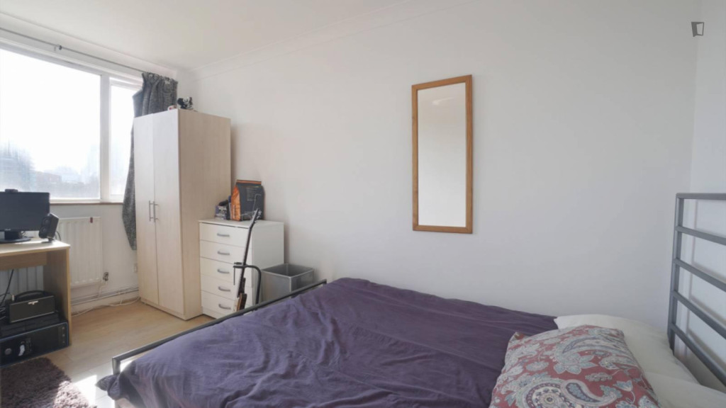 Comfortable double bedroom near Haggerston Park - London - chambre - ImmoJeune