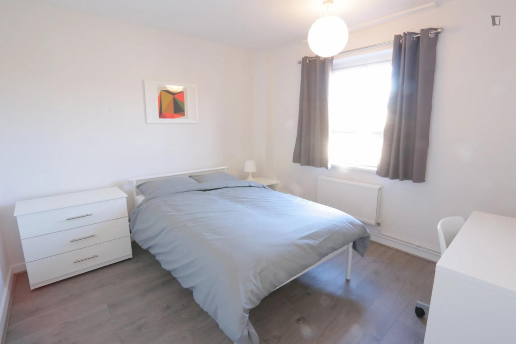 Neat double bedroom in Poplar - London - chambre - ImmoJeune