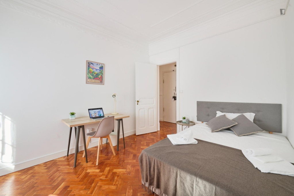 Príncipe Real 11# Room 4 - Lisbonne - chambre - ImmoJeune