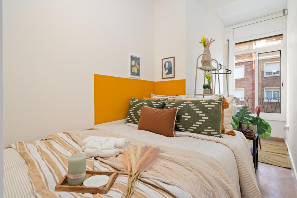 Pretty nice double bedroom in L'Antiga Esquerra de l'Eixample - Barcelone - chambre - ImmoJeune