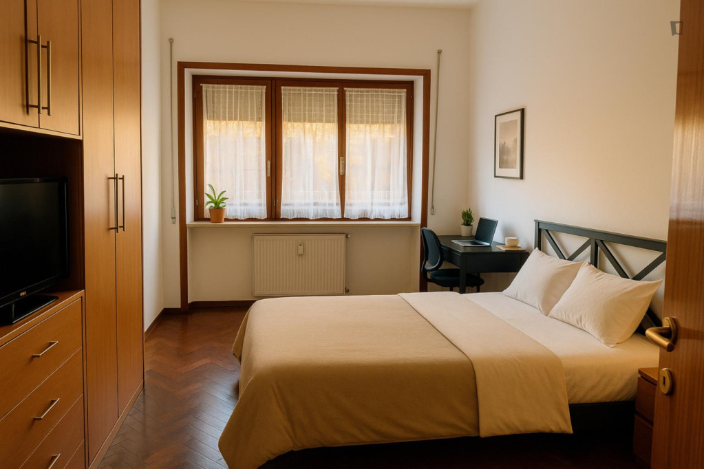 Cozy single bedroom in a 5-bedroom apartment - Rome - chambre - ImmoJeune
