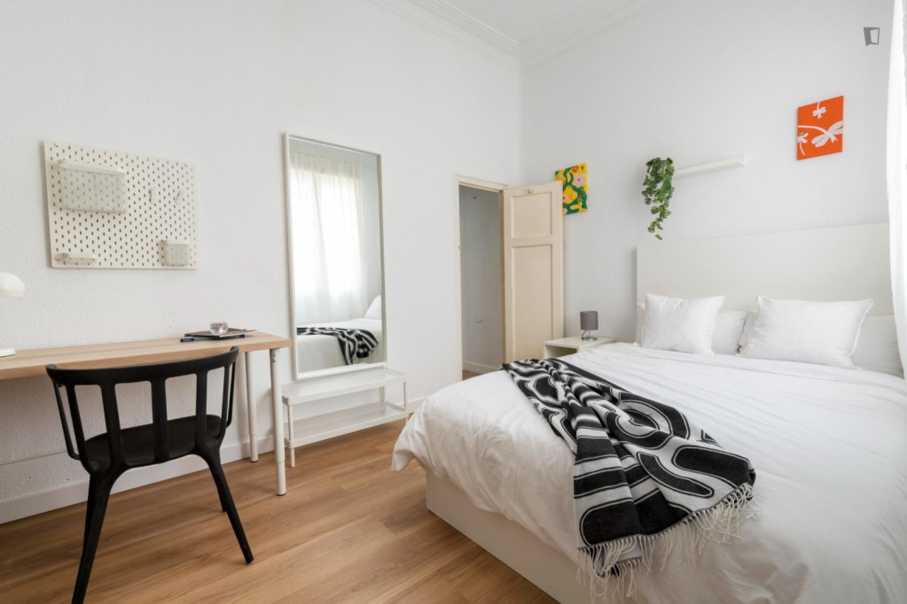 Welcoming double bedroom in the Goya neighbourhood - Madrid - chambre - ImmoJeune