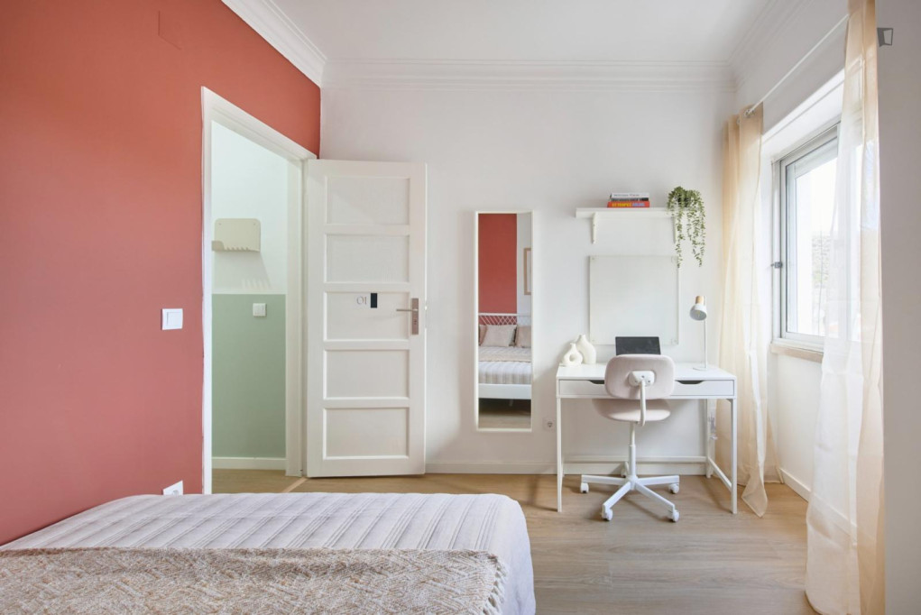 Great looking single bedroom - Lisbonne - chambre - ImmoJeune