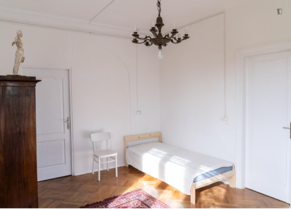 Tempting Single Bedroom close to Mansfeld Péter Park - Budapest - chambre - ImmoJeune