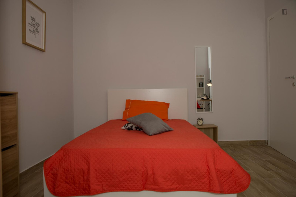Amazing room in Pescara - Pescara - chambre - ImmoJeune