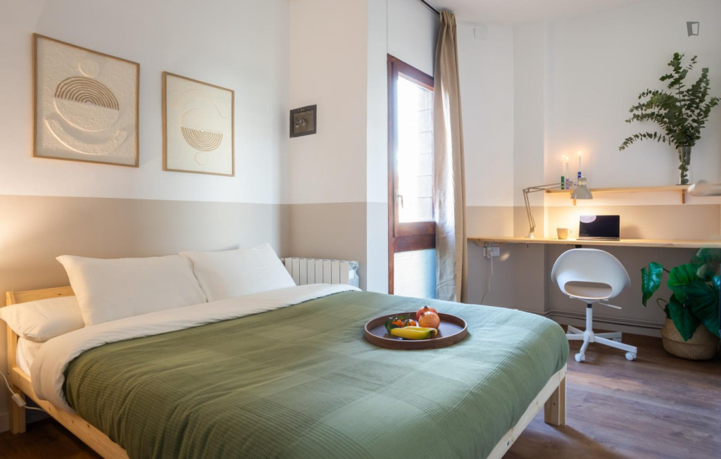 Very nice double bedroom in Sarrià-Sant Gervasi - Barcelone - chambre - ImmoJeune