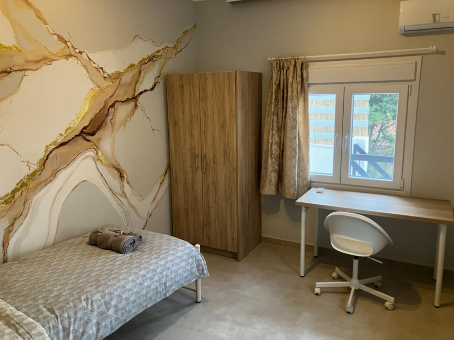 Neat and cosy single bedroom near Pasha’s Gardens  - Thessaloniki - chambre - ImmoJeune