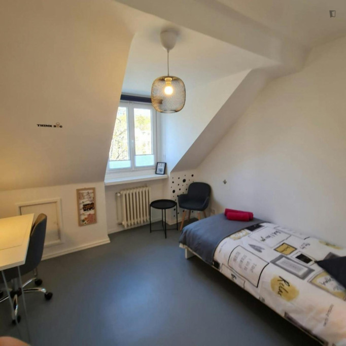 Neat single bedroom in the centre of Bonn - Bonn - chambre - ImmoJeune