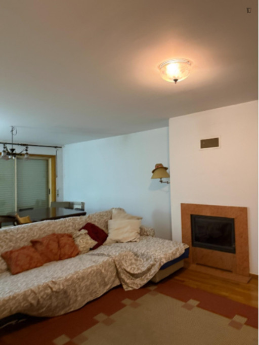 Exciting 3 Bedroom Apartment close to UFP University - Porto - chambre - ImmoJeune