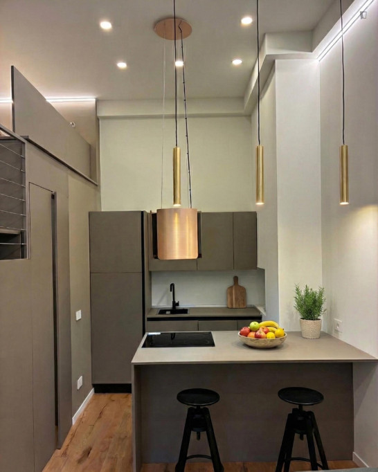 Stylish Loft-Style Studio with Mezzanine near Bocconi Navigli Olympics Village - Milan - chambre - ImmoJeune