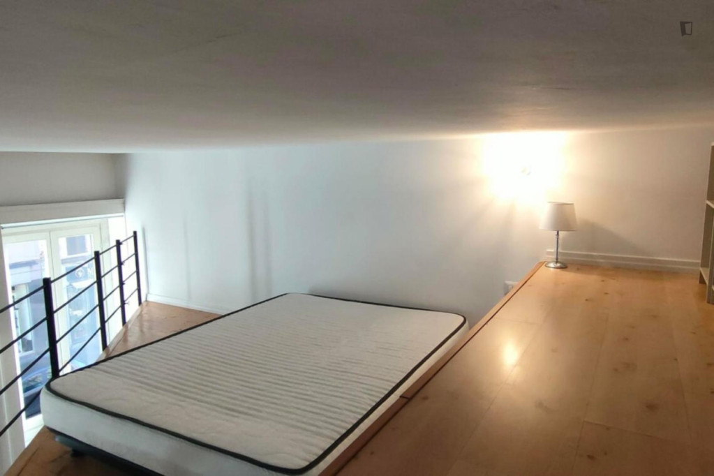 Welcoming 1-bedroom apartment in Navigli - Milan - chambre - ImmoJeune