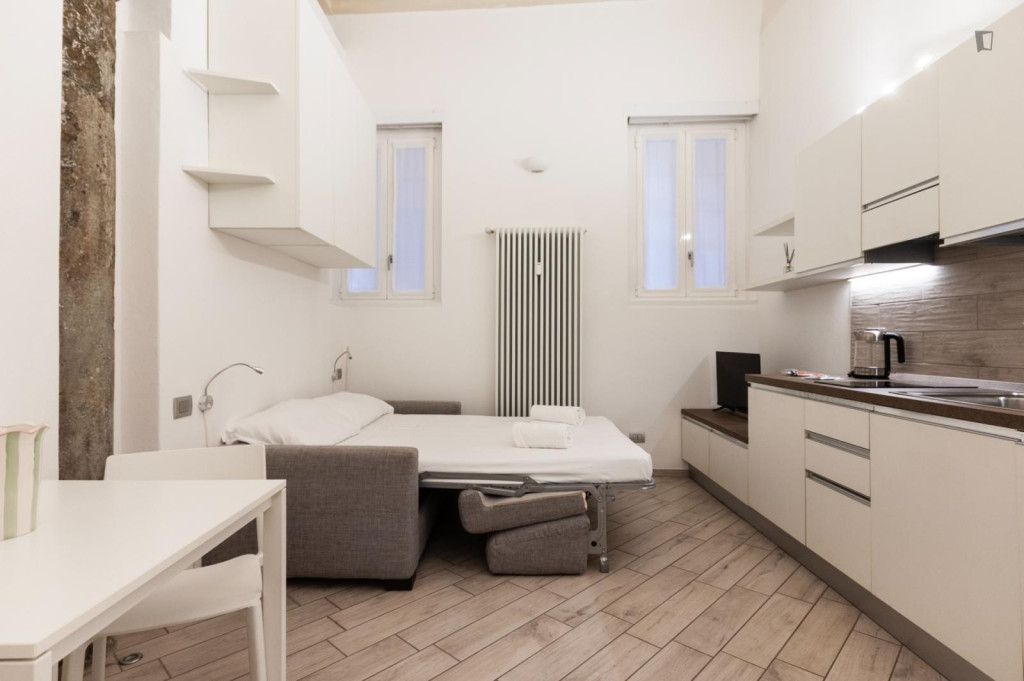 Appealing studio in Duomo - San Babila - Milan - chambre - ImmoJeune