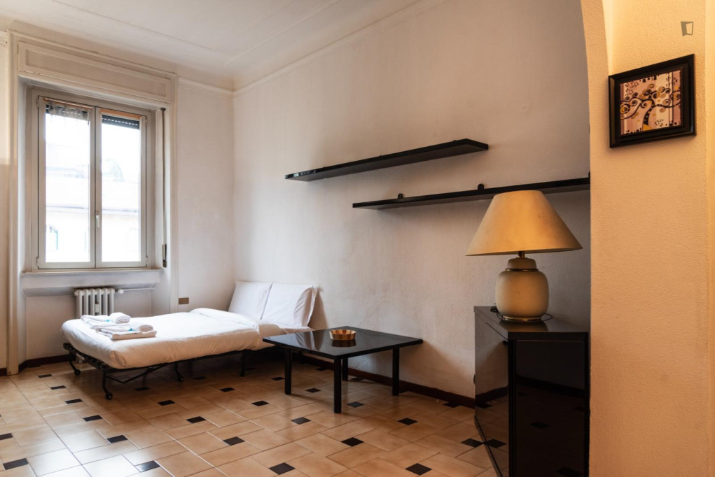 Comfy 1-bedroom apartment in Corvetto - Milan - chambre - ImmoJeune