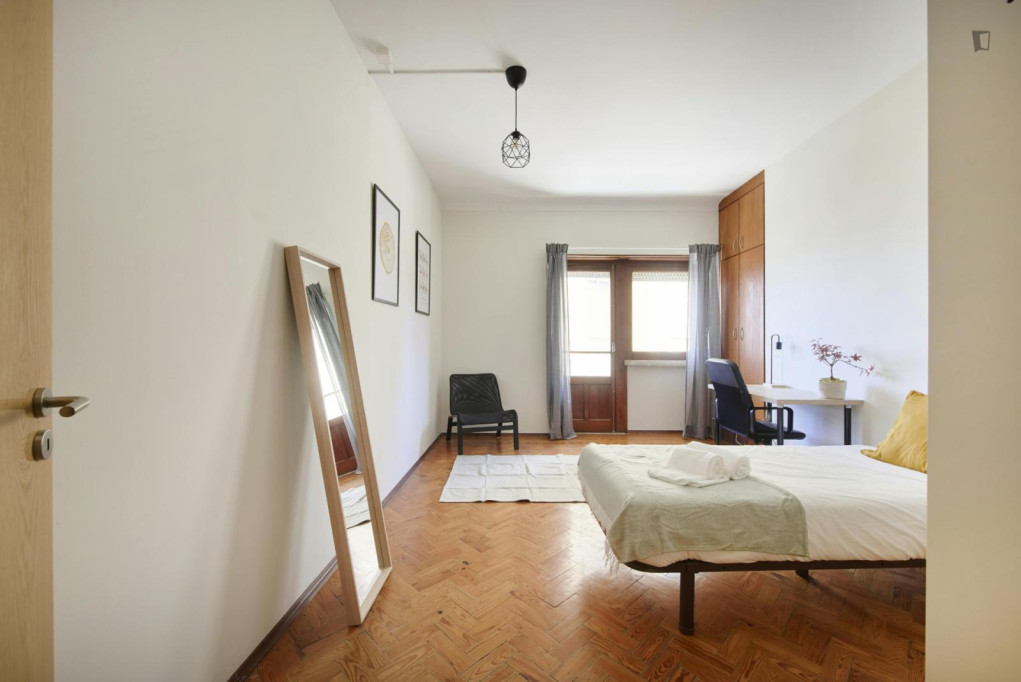 Welcoming single bedroom in Santa Apolónia - Lisbonne - chambre - ImmoJeune