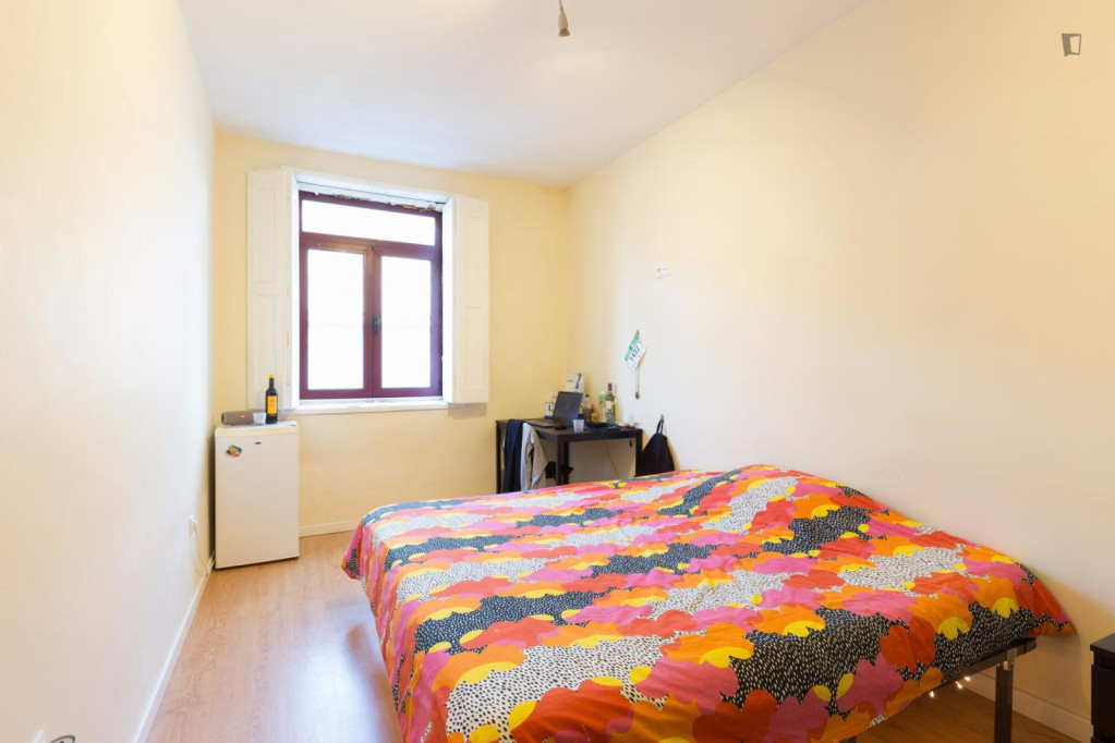 Captivating double ensuite bedroom in a student dormitory, in Bonfim - Porto - chambre - ImmoJeune