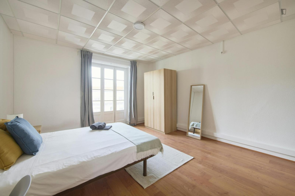 Pleasant double bedroom near Avenida station - Lisbonne - chambre - ImmoJeune