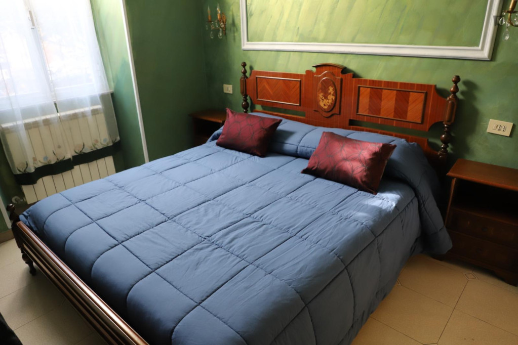 2-bedroom house, with outdoor area - Rome - chambre - ImmoJeune