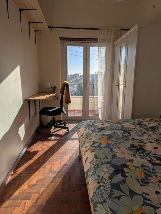 Pleasant double bedroom - Lisbonne - chambre - ImmoJeune