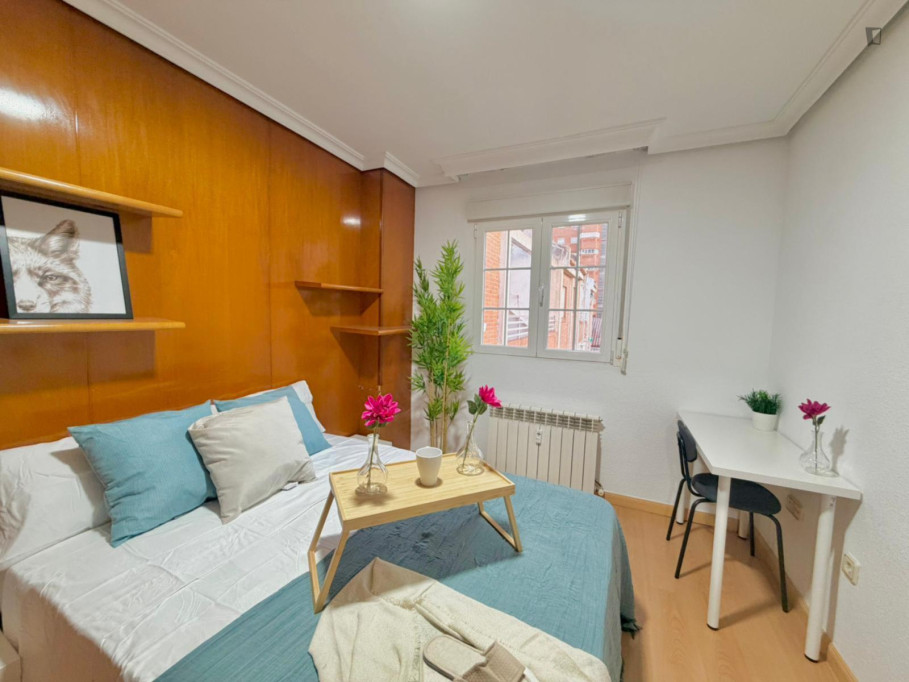 Very neat double bedroom in Santa María de Benquerencia - Toledo - chambre - ImmoJeune
