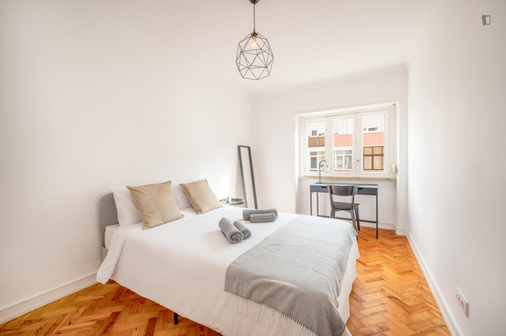 Luminous double bedroom near IST - Lisbonne - chambre - ImmoJeune