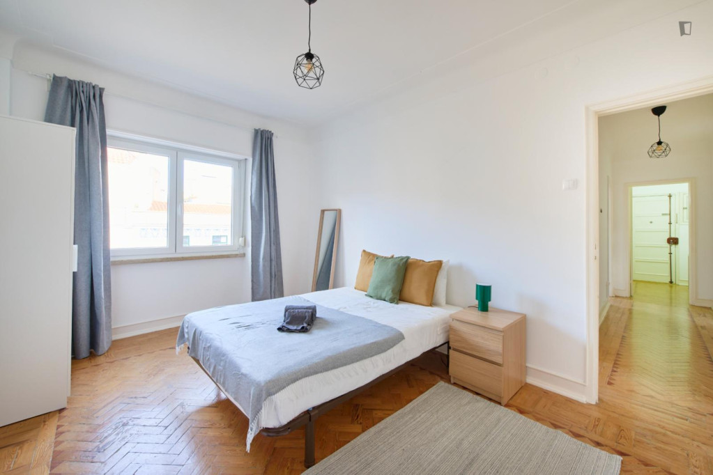Appealing double bedroom in Arroios - Lisbonne - chambre - ImmoJeune
