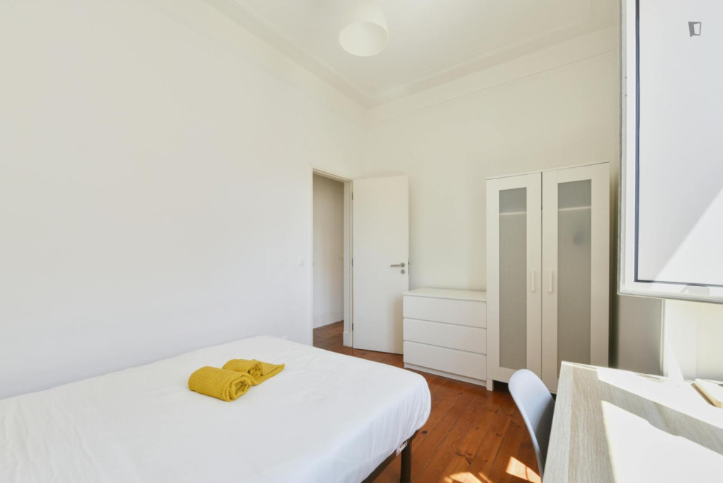 Lovely double bedroom in Penha de França - Lisbonne - chambre - ImmoJeune