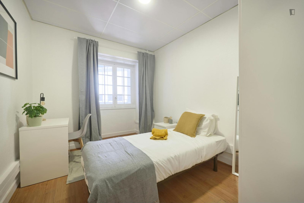 Neat and cosy single bedroom near Universidade Autónoma - Lisbonne - chambre - ImmoJeune