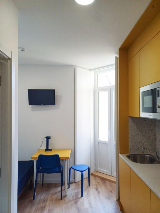 Lovely studio in Montes Claros - Coimbra - chambre - ImmoJeune
