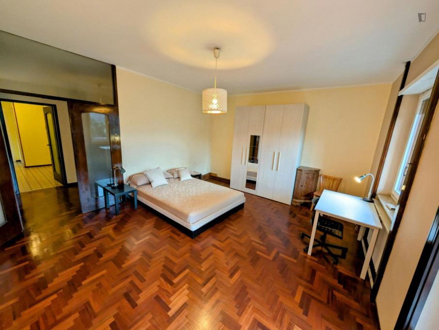 Pleasant double bedroom in Bicocca - Milan - chambre - ImmoJeune