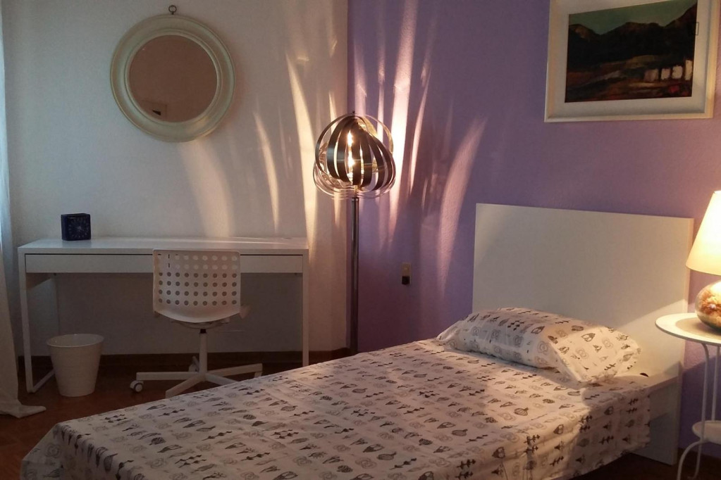Graceful dingle bedroom close to Loreto metro station - Milan - chambre - ImmoJeune