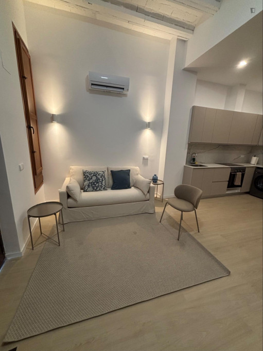 Apartamento recién reformado en planta baja en pleno barrio marinero de Valencia - Valence - chambre - ImmoJeune