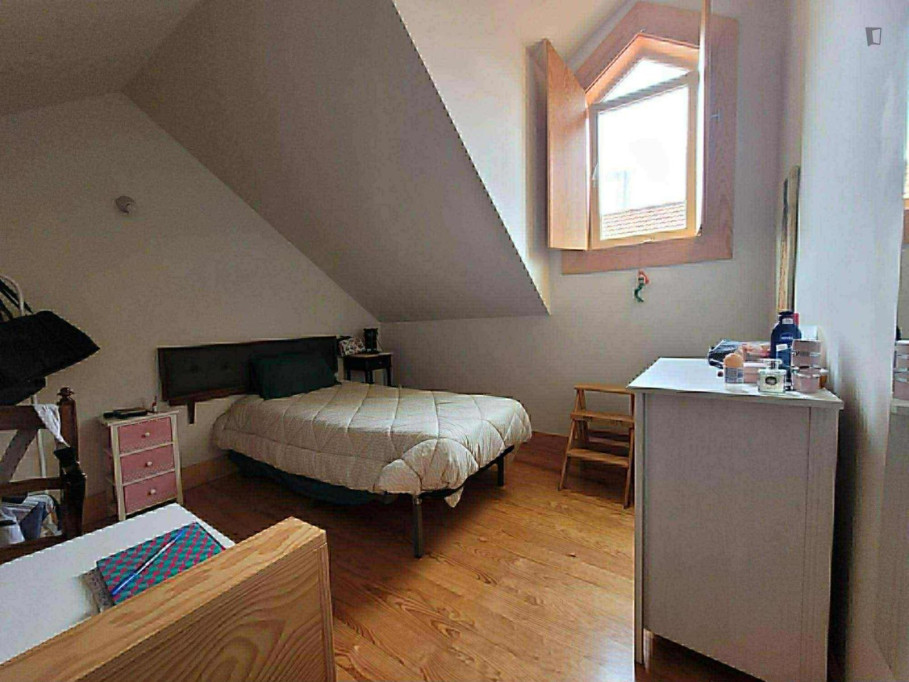 Single bedroom close to João de Deus Metro - Vila Nova de Gaia - chambre - ImmoJeune