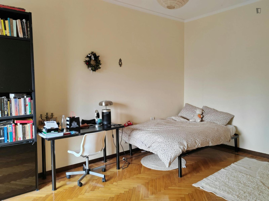 Very neat single bedroom near the Isola metro - Milan - chambre - ImmoJeune