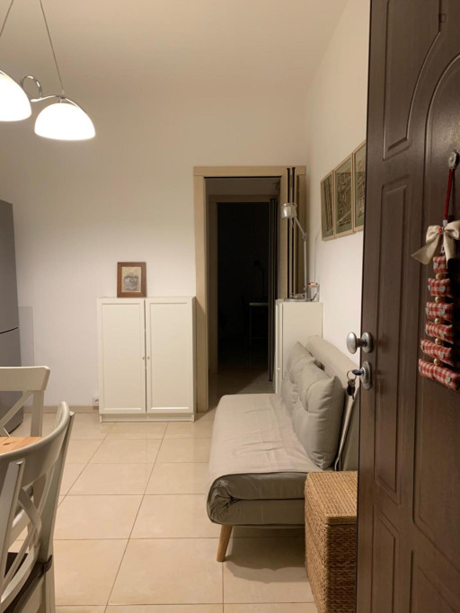 Comfy 1-bedroom flat near the Certosa train station - Milan - chambre - ImmoJeune