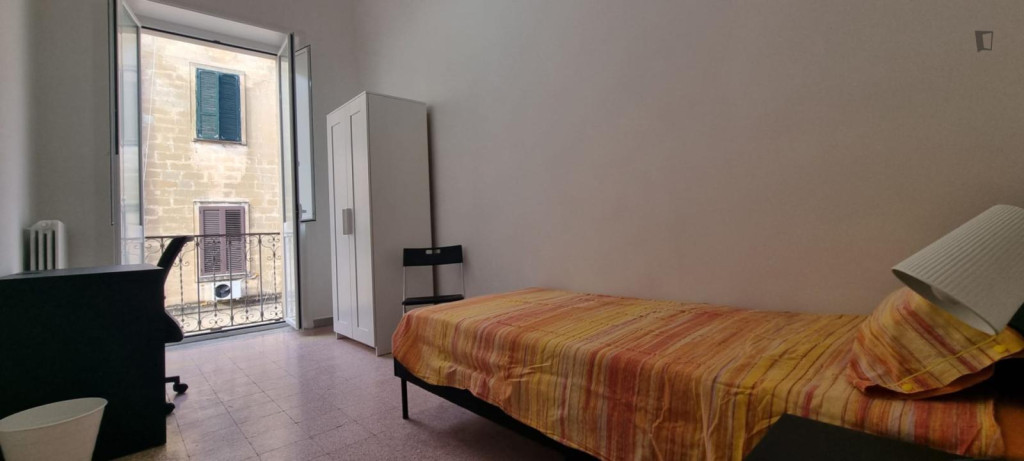 Cozy single bedroom with balcony close to the city center and the university - Lecce - chambre - ImmoJeune