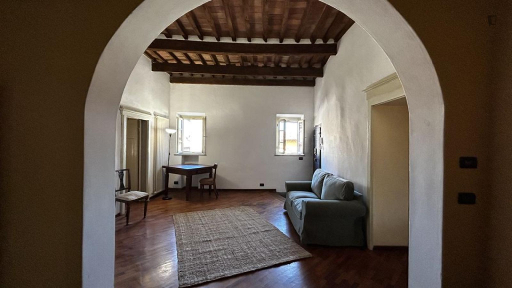 Excellent 2-bedroom apartment in the centre of Pisa - Pisa - chambre - ImmoJeune