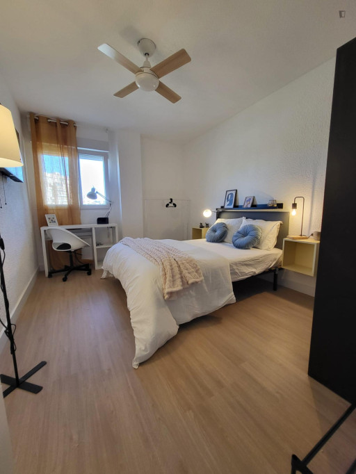 Lovely single bedroom near Alacant train station - Alicante - chambre - ImmoJeune