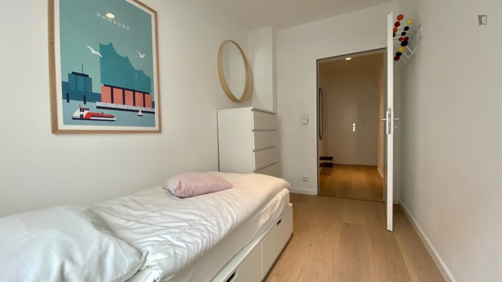 Neat ensuite single bedroom in Hamburg - Hamburg - chambre - ImmoJeune