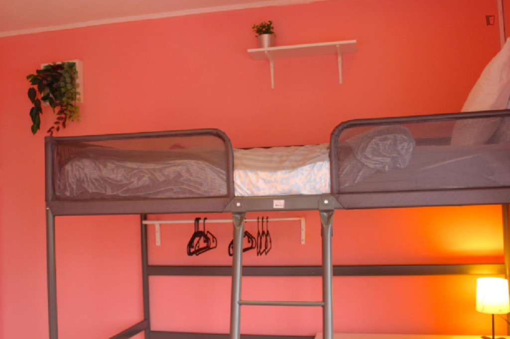 Cloud Pink Corner - Private Single Bedroom - Porto - chambre - ImmoJeune