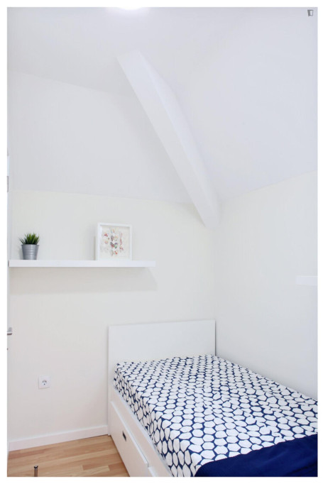 Welcoming studio in central Coimbra - Coimbra - chambre - ImmoJeune