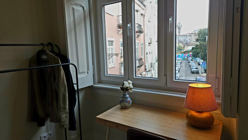 Pleasant bedroom near Miradouro da Graça - Lisbonne - chambre - ImmoJeune