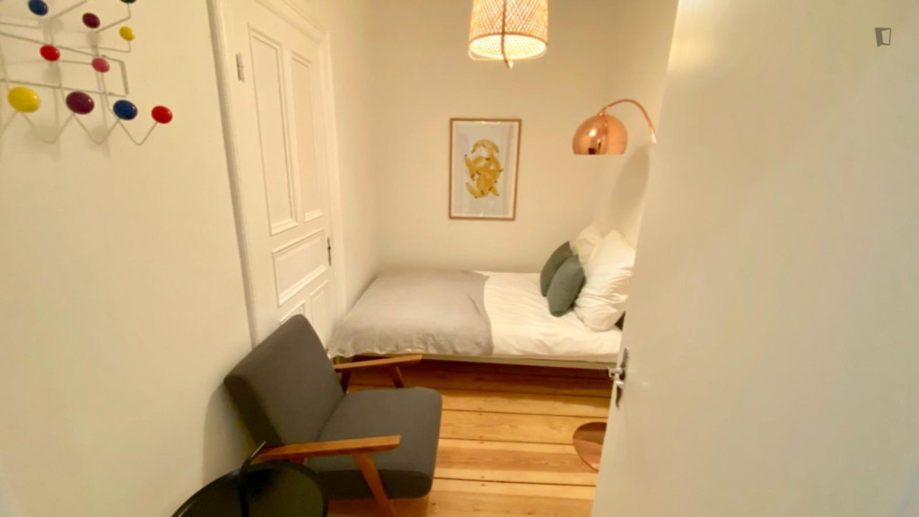 Neat single bedroom in the centre of Hamburg - Hamburg - chambre - ImmoJeune